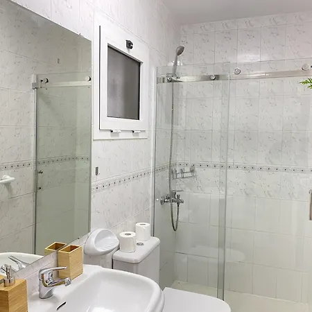 Apto Con Piscina En La Zona De Castillo Apartmán