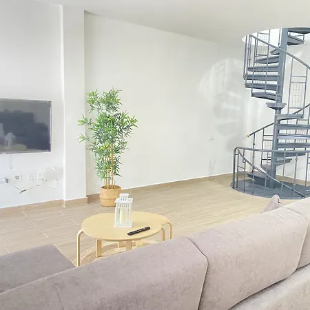 Apto Con Piscina En La Zona De Castillo Appartement